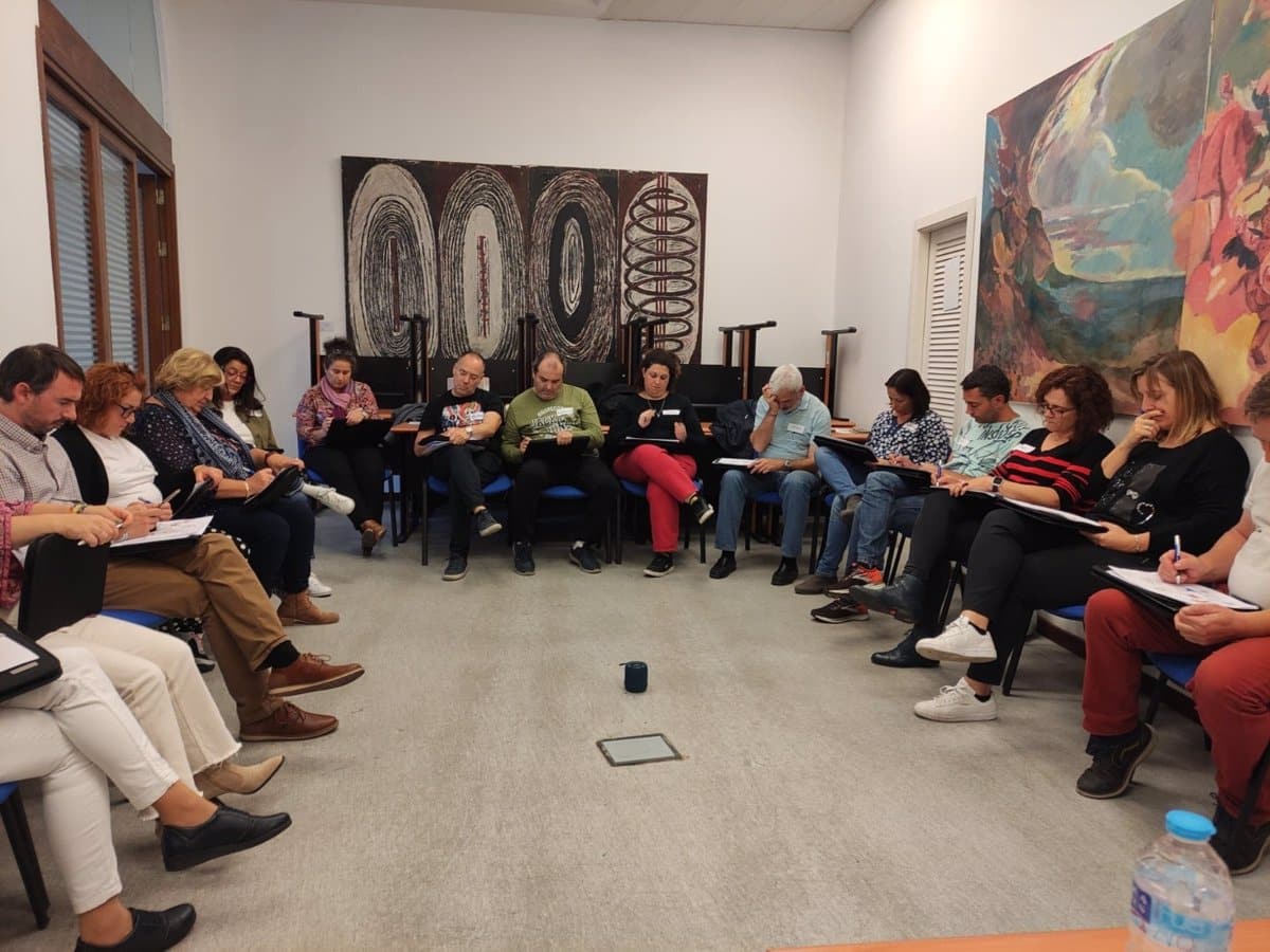 Desarrollando la Administración Electrónica y Fomentando la Inteligencia Emocional: La Formación Impulsada por la Diputación de Toledo para Ayuntamientos