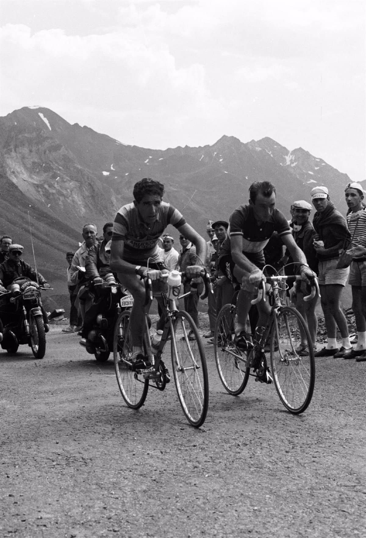 Federico Martín Bahamontes: Un Pionero Español que Brilla como un Gran Héroe Deportivo