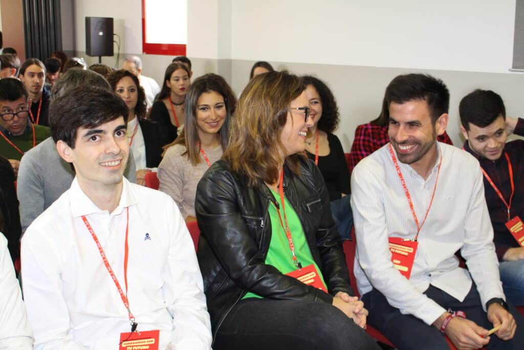 prioriza el trabajo por CLM y su juventud sobre las directrices de Génova para el PP de CLM.