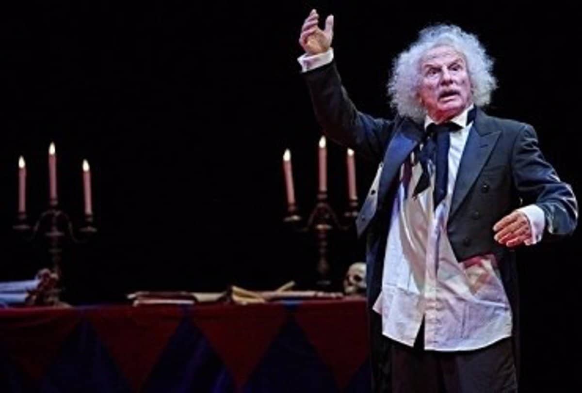 ‘El Brujo’ desata el enigma del monstruo feroz en el Rojas de Toledo.