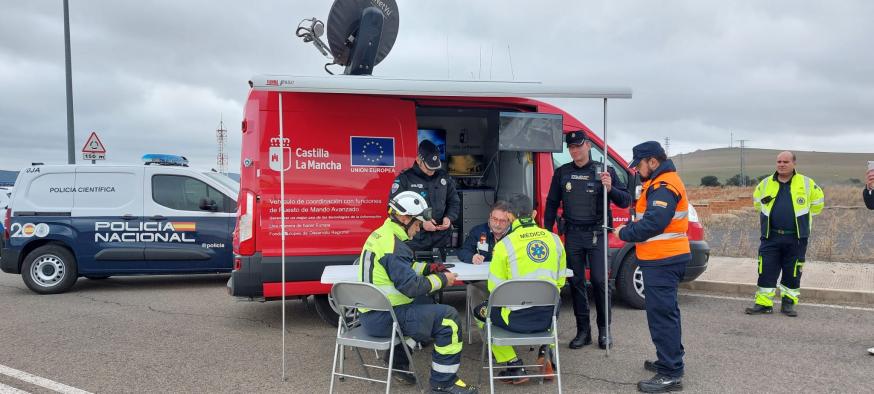 El Servicio de Emergencias 1-1-2 participa en el segundo simulacro general en el aeropuerto de Ciudad Real