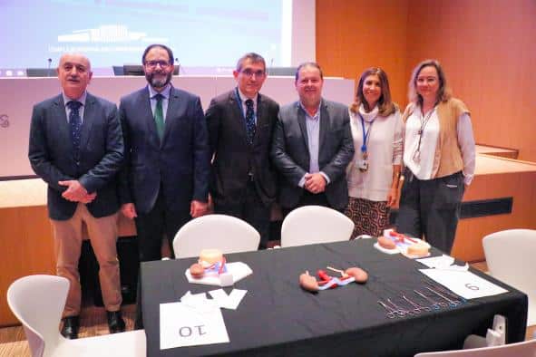 Primer curso práctico en Castilla-La Mancha sobre simulación avanzada con modelos de impresión 3D para el entrenamiento en cirugía de trasplante renal