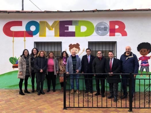 El Gobierno regional proporciona alimentación a más de 15.800 estudiantes en la provincia de Toledo