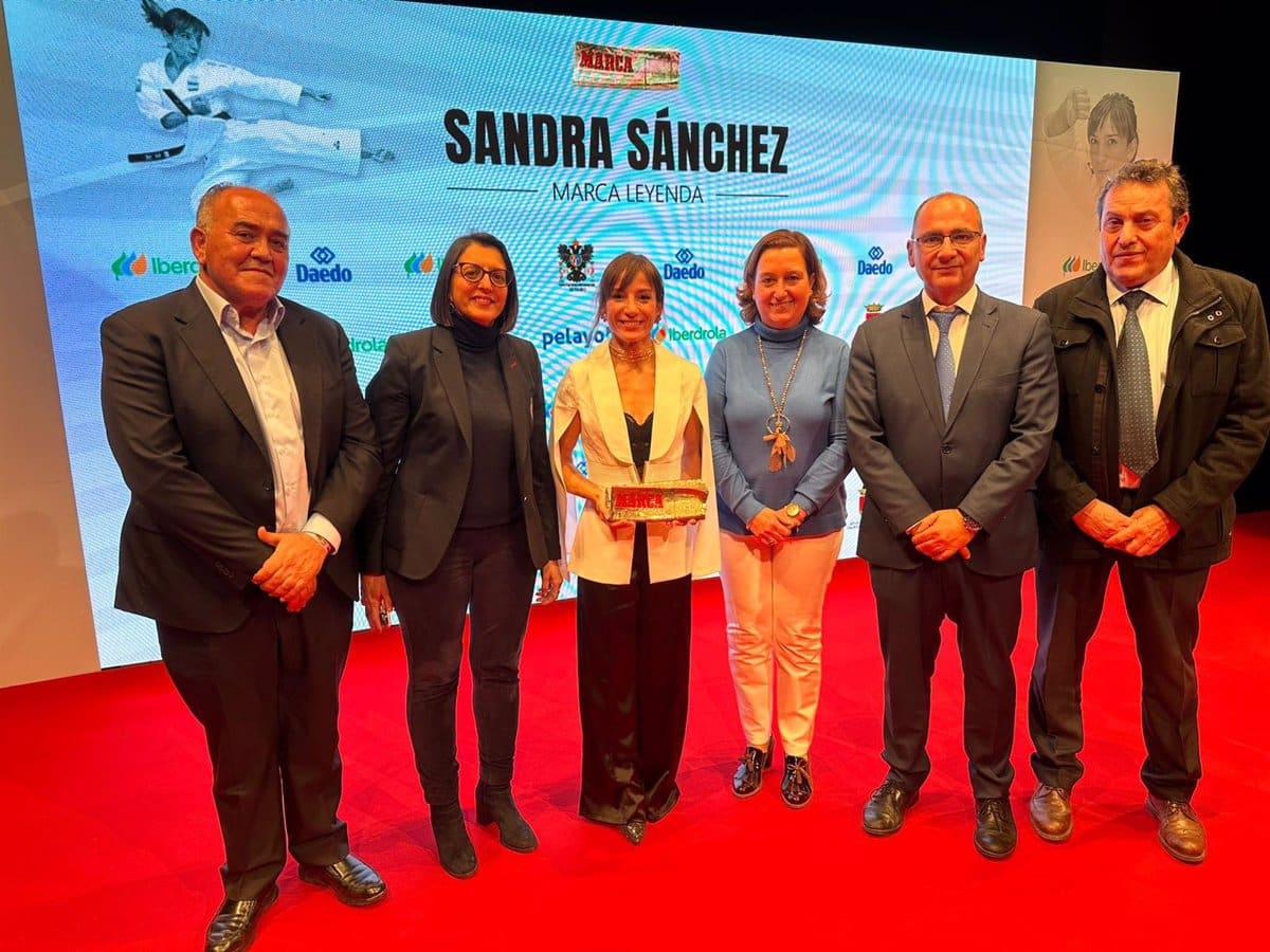 Sandra Sánchez, defensora del karate, logra el reconocimiento de Talavera al recibir el premio Marca Legenda