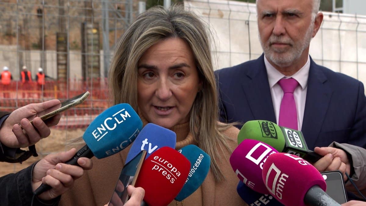 Recorrido de Torres y Tolón por el Futuro Instituto de Medicina Legal de Toledo, Listo para el 2025