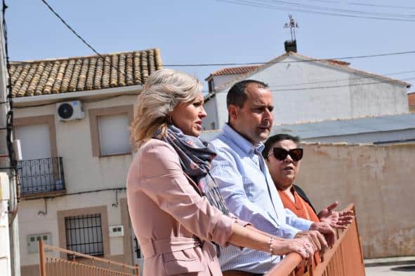 El Gobierno regional colaborará con el Ayuntamiento de Villares del Saz en la reubicación de la báscula municipal