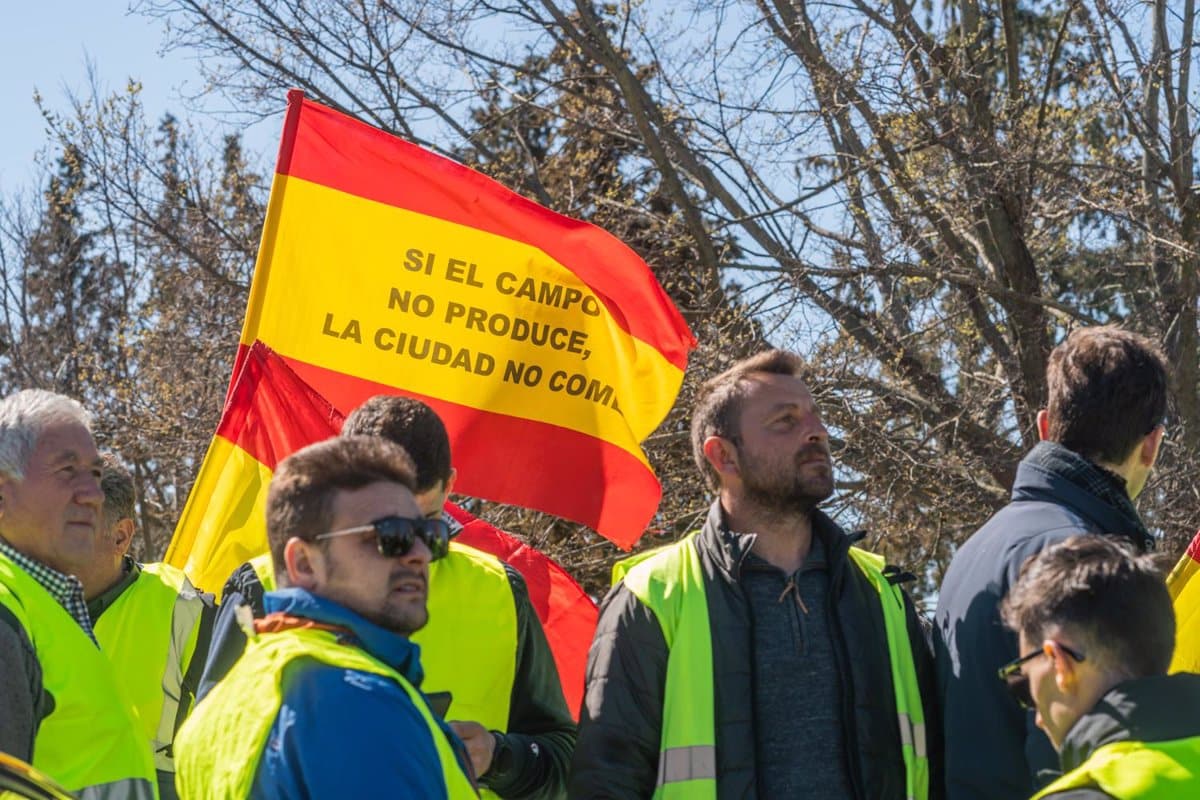 Tolón elogia la determinación de la Policía ante actitudes incívicas durante la marcha de Unión de Uniones.