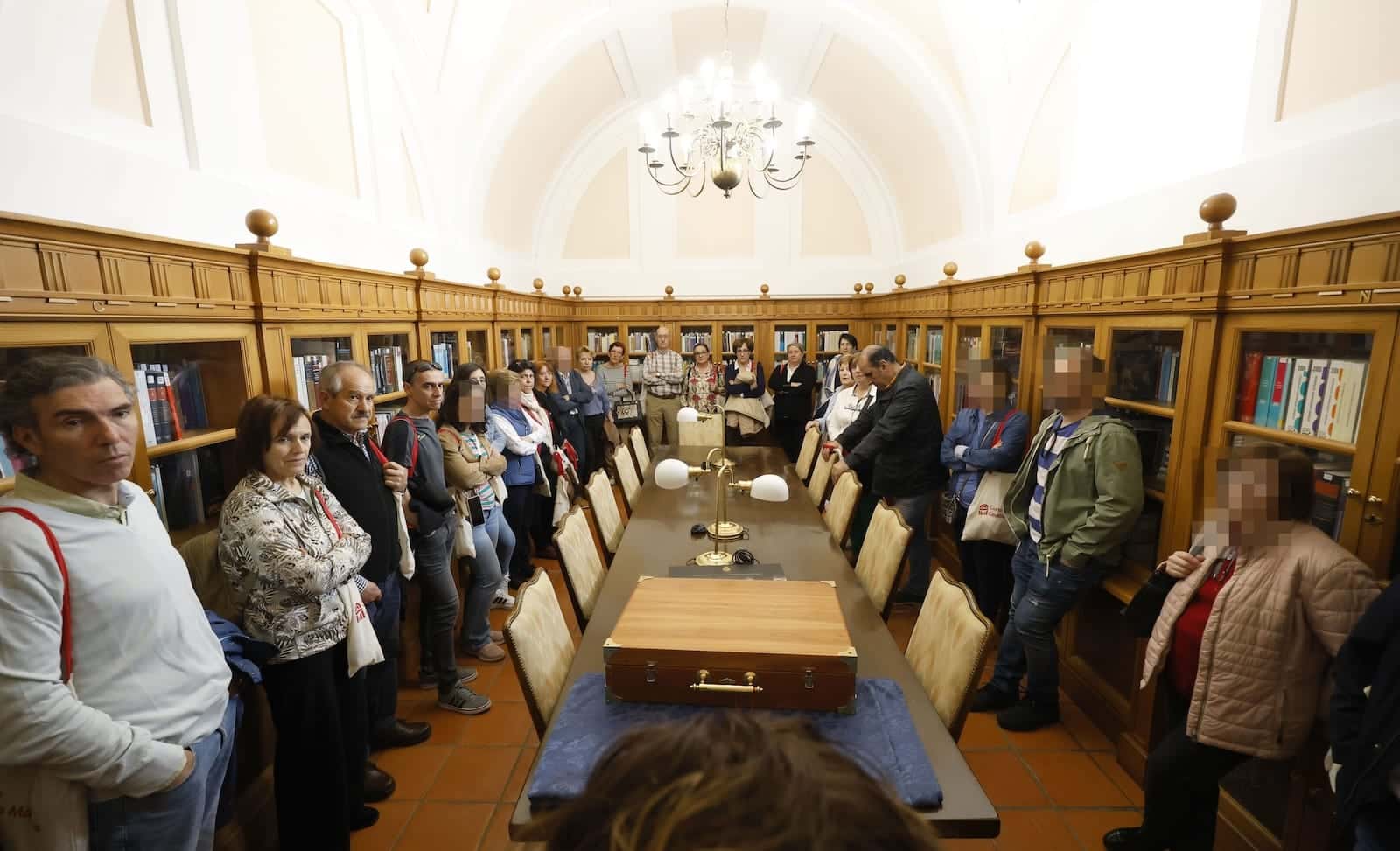 Las Cortes regionales invitan a la ciudadanía a una jornada de Puertas Abiertas tras una semana de visitas guiadas