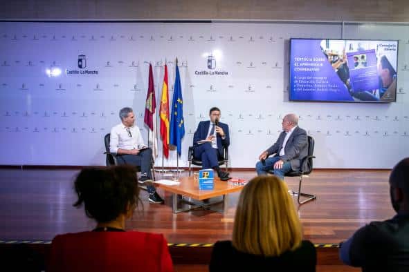 El aprendizaje cooperativo en el foco de una nueva edición de ´Consejería abierta´ junto a Andrés Negro