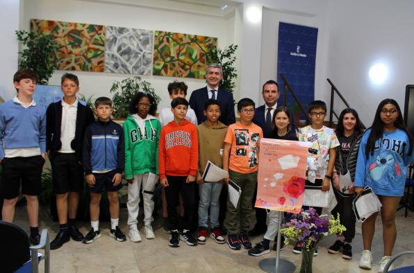 La ‘IX Lectura Continuada’ y otras actividades en bibliotecas provinciales para celebrar el día del libro por parte del gobierno regional.