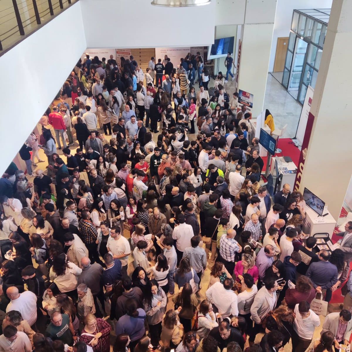 La UCLM presenta su amplia oferta académica y servicios a 15.000 estudiantes preuniversitarios