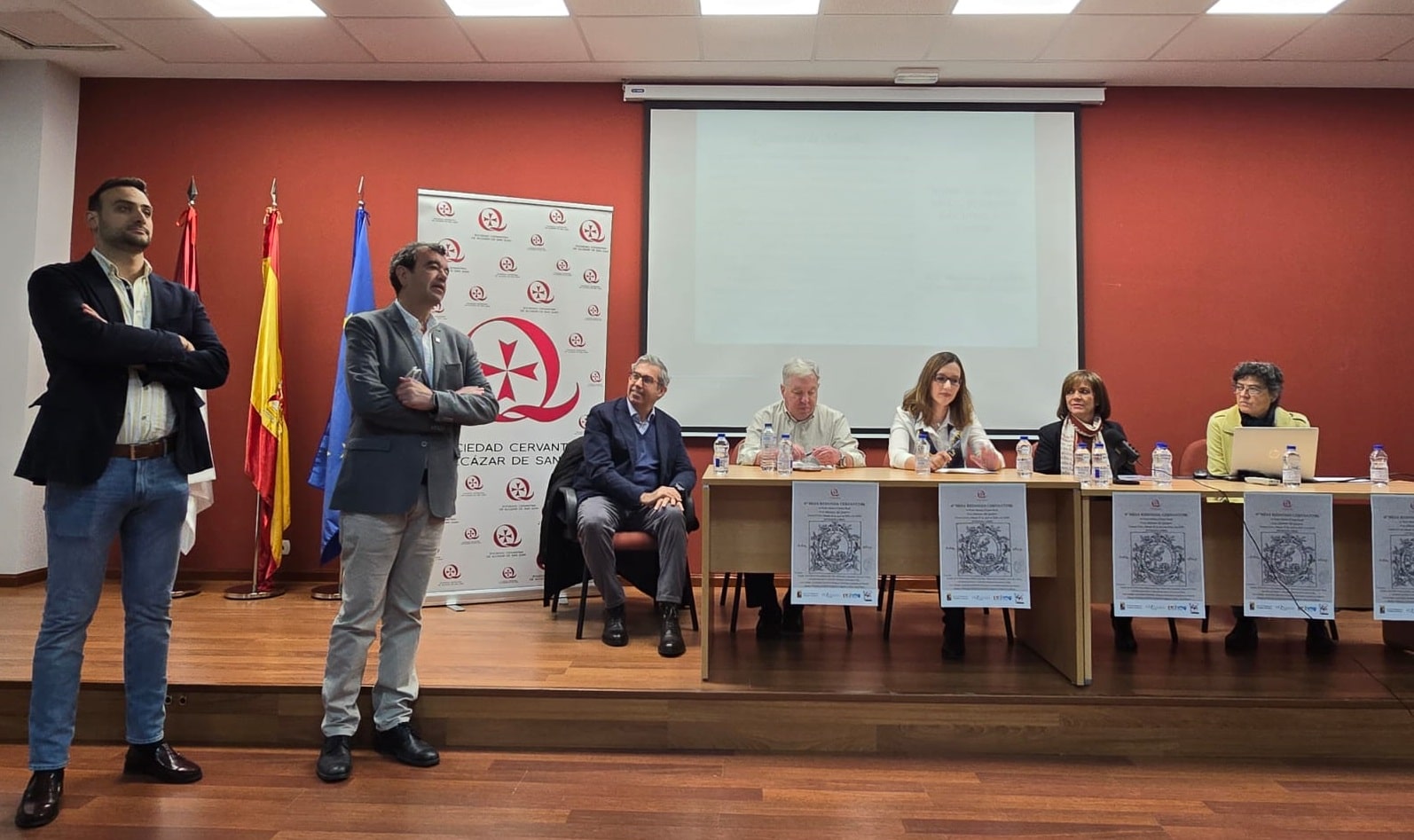 La colección cervantina Zunzunegui homenajeada en la 6ª Mesa Redonda