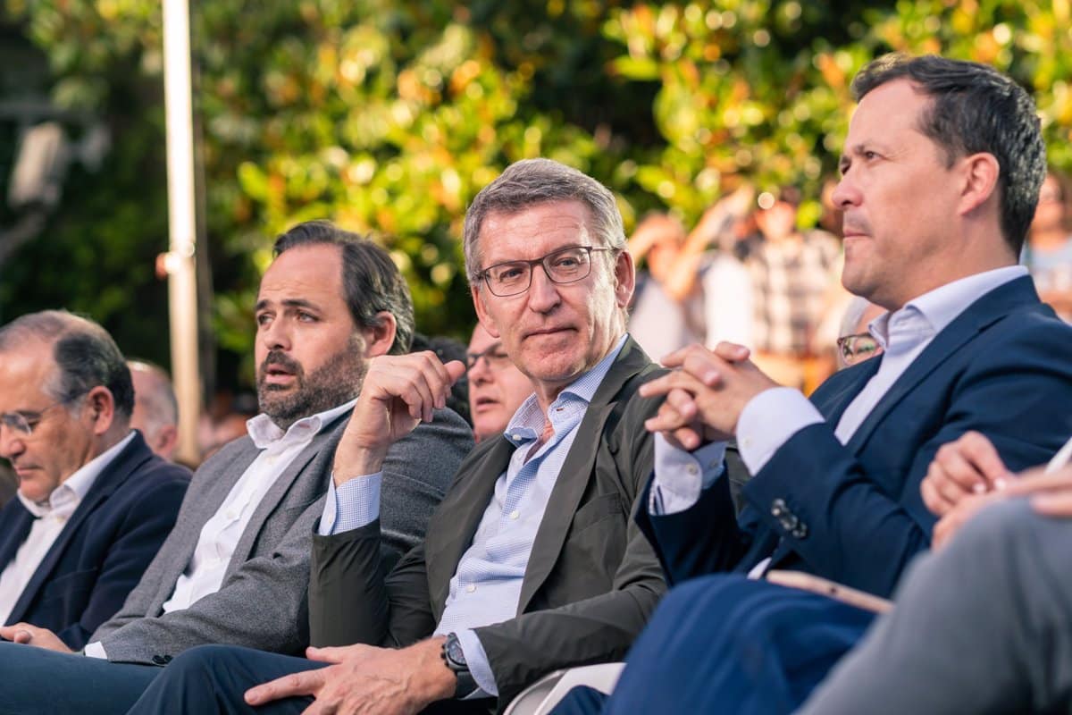 Feijóo Opina sobre la Permanencia de un Ministro en Desacuerdo con el Acuerdo con Ucrania: «Esto es Inaceptable»