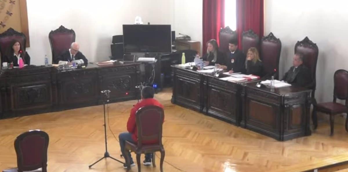 Hombre confiesa haber asfixiado y atropellado a su exesposa en defensa propia