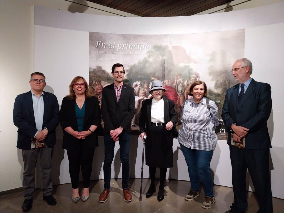 Apertura de la Exposición ‘En el Principio’ en el Museo de Albacete