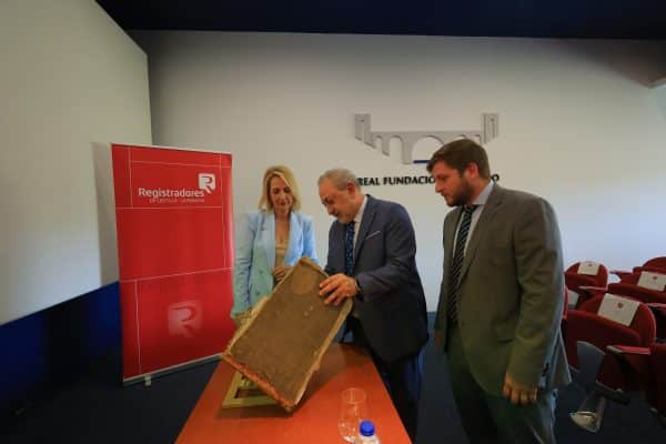 El valor histórico de la digitalización de los Registros: garantía de acceso y seguridad jurídica para los ciudadanos, según Inés Cañizares