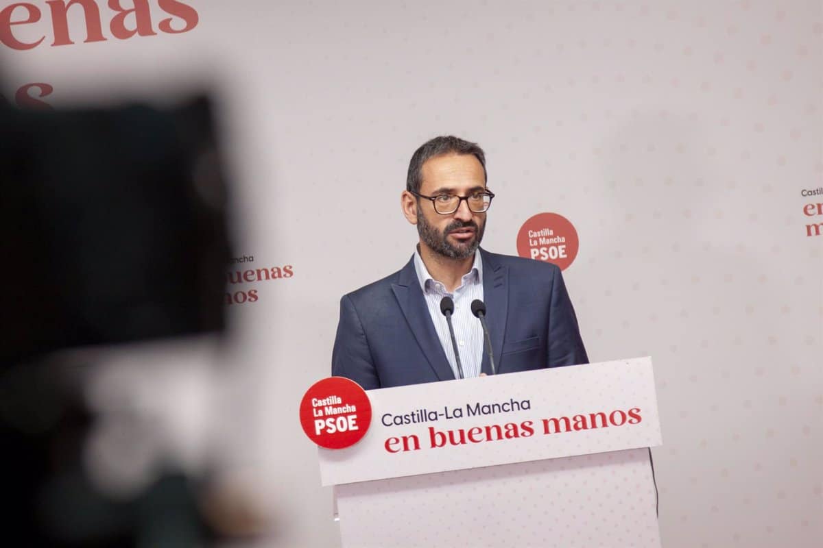 Comparación de la gestión de Gutiérrez entre Page, PP y Vox: Recortes y subida de impuestos