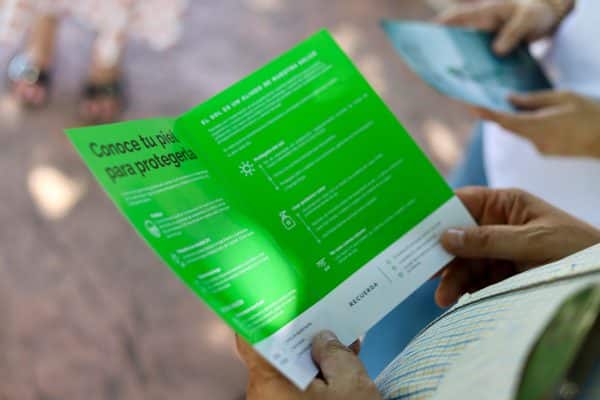 ¡Protégete del sol! Campaña de prevención del cáncer de piel en las piscinas municipales de la mano de la Asociación Española contra el Cáncer