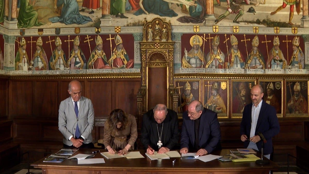 Celebrando el VIII Centenario de la Catedral de Toledo: Salvando Partituras y Instrumentos Antiguos