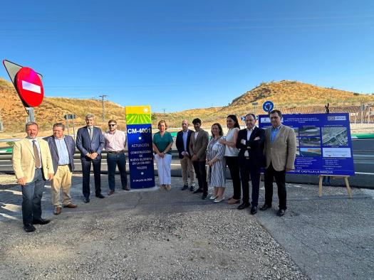 Inauguración del primer tramo del desdoblamiento de la antigua N-V por parte del gobierno regional en Talavera de la Reina