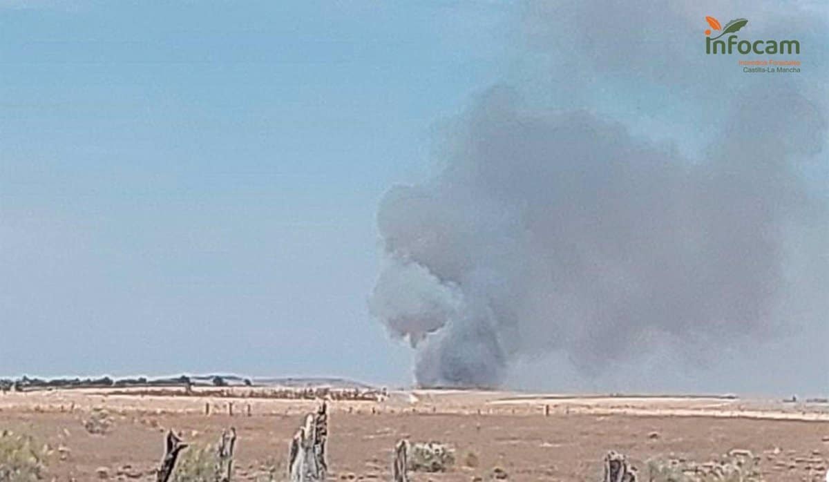 77 Efectivos Trabajan para Controlar el Fuego en Borox, Toledo