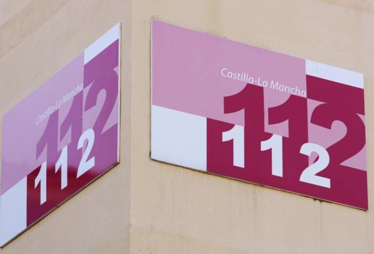 Conductor Resulta Herido en Vuelco de Camión con 7.500 Litros de Gasoil en Calera y Chozas