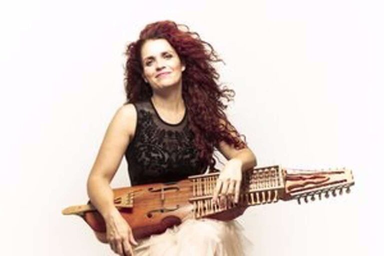 Ana Alcaide brindará un cautivador concierto este viernes en la Casa de la Cultura de Bargas, Toledo, con su música inigualable.