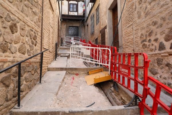El alcalde asegura que las obras de mejora en el Casco Urbano impulsan el crecimiento poblacional y atraen nuevos residentes.