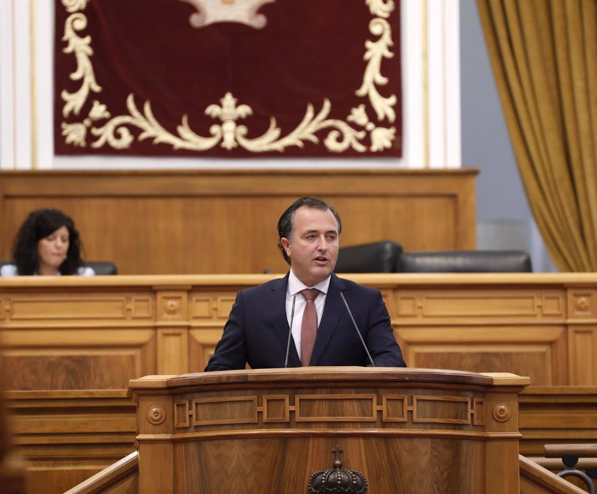 Vox exige al Gobierno Regional medidas para solucionar los problemas en la línea de autobús Talavera-Toledo.