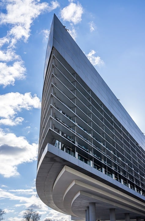 El Gobierno de Castilla-La Mancha alcanza el 70% de sus compromisos legislativos activos.