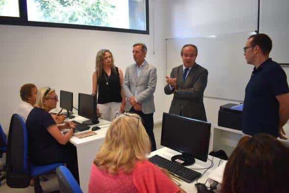 Castilla-La Mancha alcanza el objetivo de participación en su Plan de Formación Digital para la Ciudadanía.