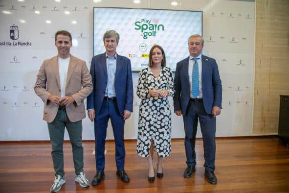 El Gobierno regional resalta su apoyo al golf mediante financiación a la federación autonómica y la elaboración de una guía de los campos de Castilla-La Mancha.