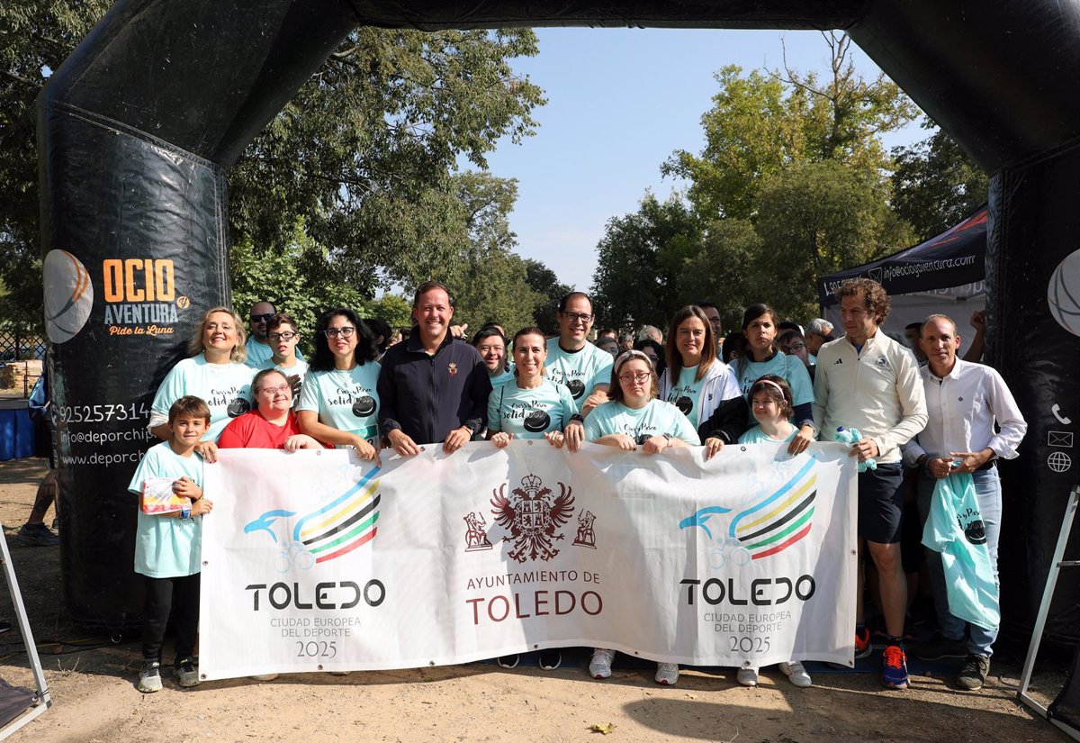 Junta y Ayuntamiento respaldan el IX Cross y Paseo Solidario de Down Toledo, reafirmando su compromiso con esta causa.
