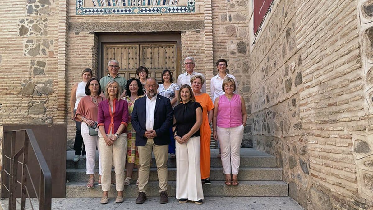 La UCLM en Toledo celebra el XV Encuentro de Defensorías Universitarias del G9+ para promover el diálogo y la colaboración.