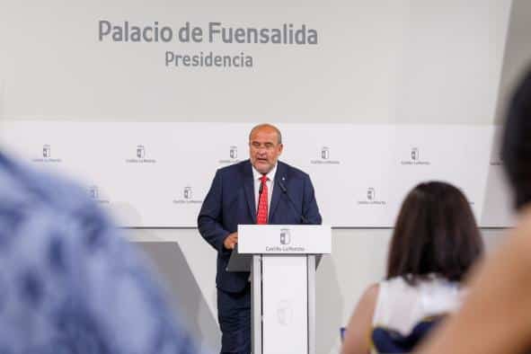 La red de centros de Castilla-La Mancha incorporará más de 33,400 profesionales para el año académico 2024/25.