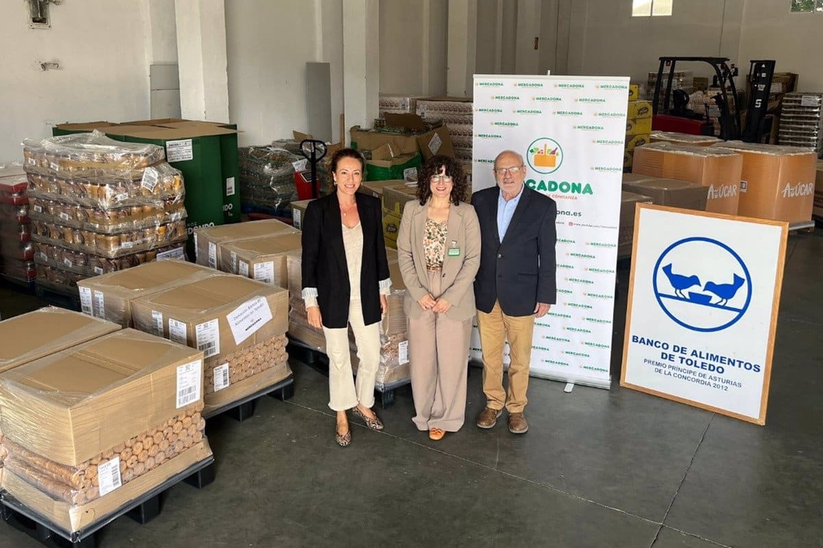 Mercadona entrega 5.000 kilos de alimentos esenciales al Banco de Alimentos de Toledo para apoyar a quienes más lo necesitan.