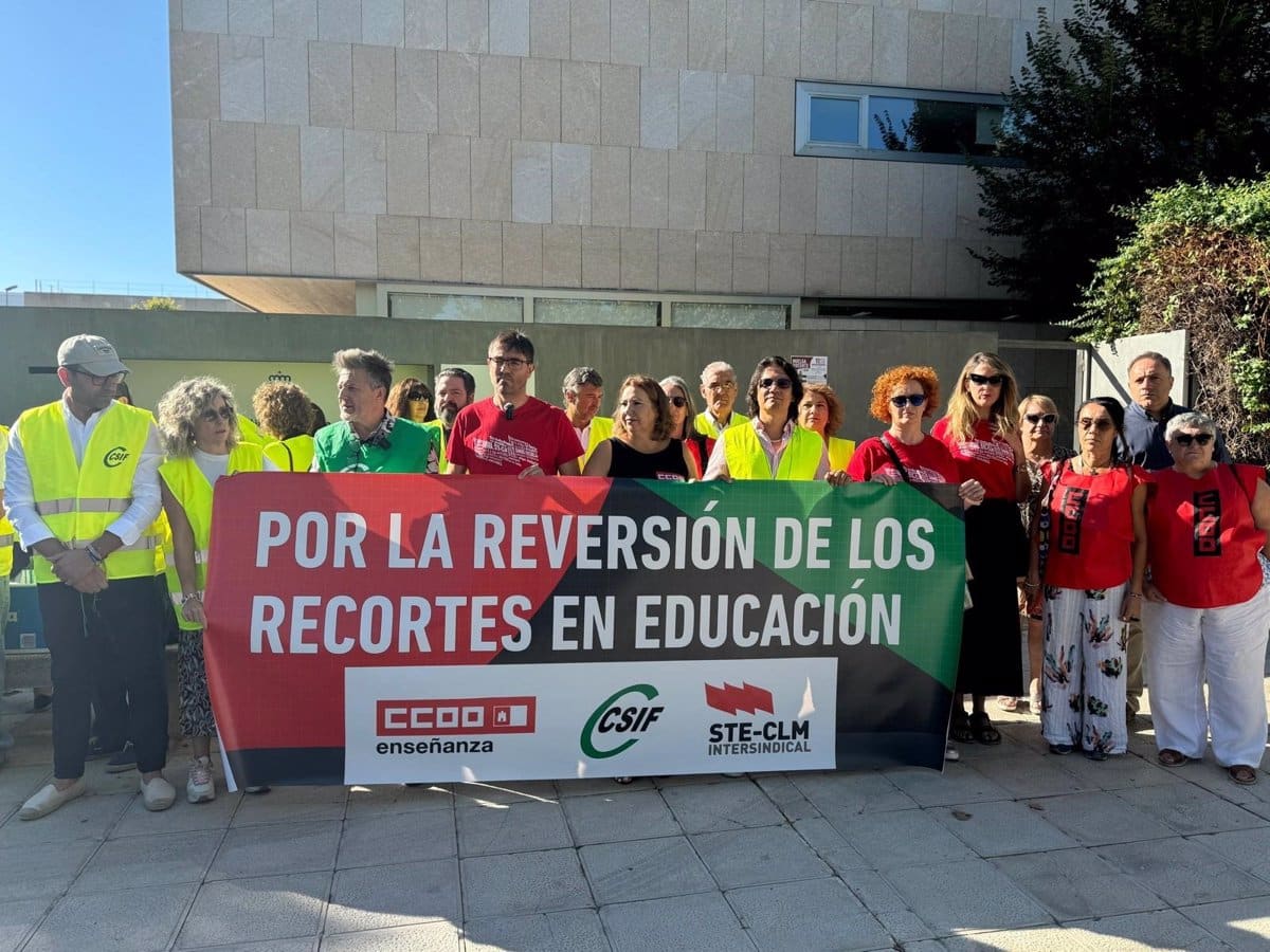 Ste, Csif y CCOO comienzan la movilización del profesorado y advierten al gobierno de Page: «Tenemos razones de sobra»