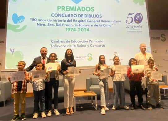 Ceremonia de entrega de premios del concurso de dibujos por el 50 Aniversario del Hospital de Talavera: ¡enhorabuena a los ganadores!