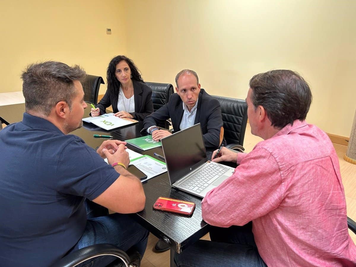 Vox critica la carencia de empleo, seguridad y respaldo financiero a las familias en Carranque.