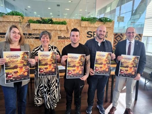 El gobierno regional resalta el espíritu solidario en la Feria «Sabores de Pueblo» junto a la Fundación Carlos Maldonado.