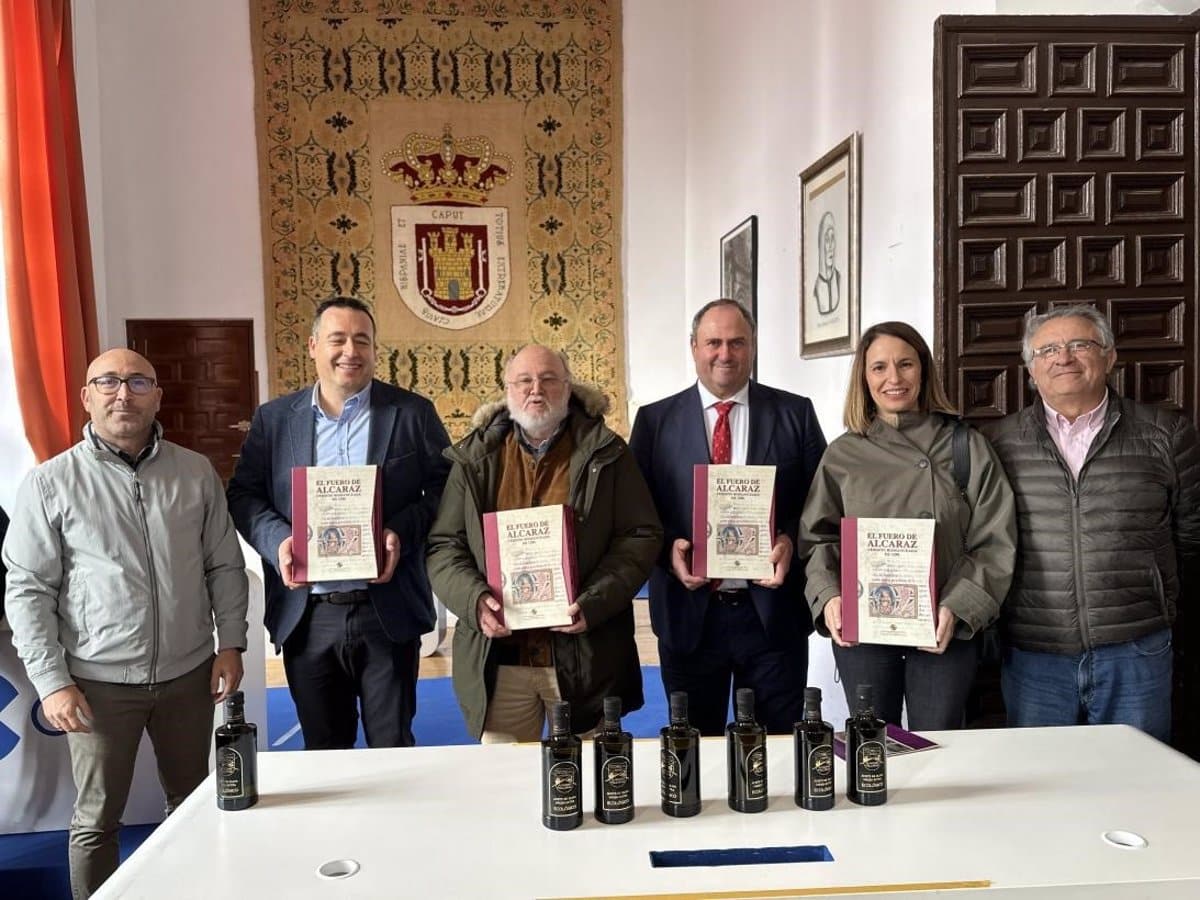 El Gobierno de C-LM Resalta el Aceite de Oliva de la Sierra de Alcaraz, que Contribuye con el 21% de la Producción en Albacete