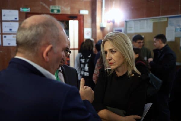 El IES María Pacheco inaugura una exposición dedicada al levantamiento de Varsovia: «Tributo al valor de un pueblo en su búsqueda de libertad»