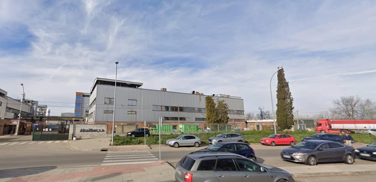Explosión en una fábrica farmacéutica en el Polígono de Toledo causa dos heridos y alarma a la comunidad local.