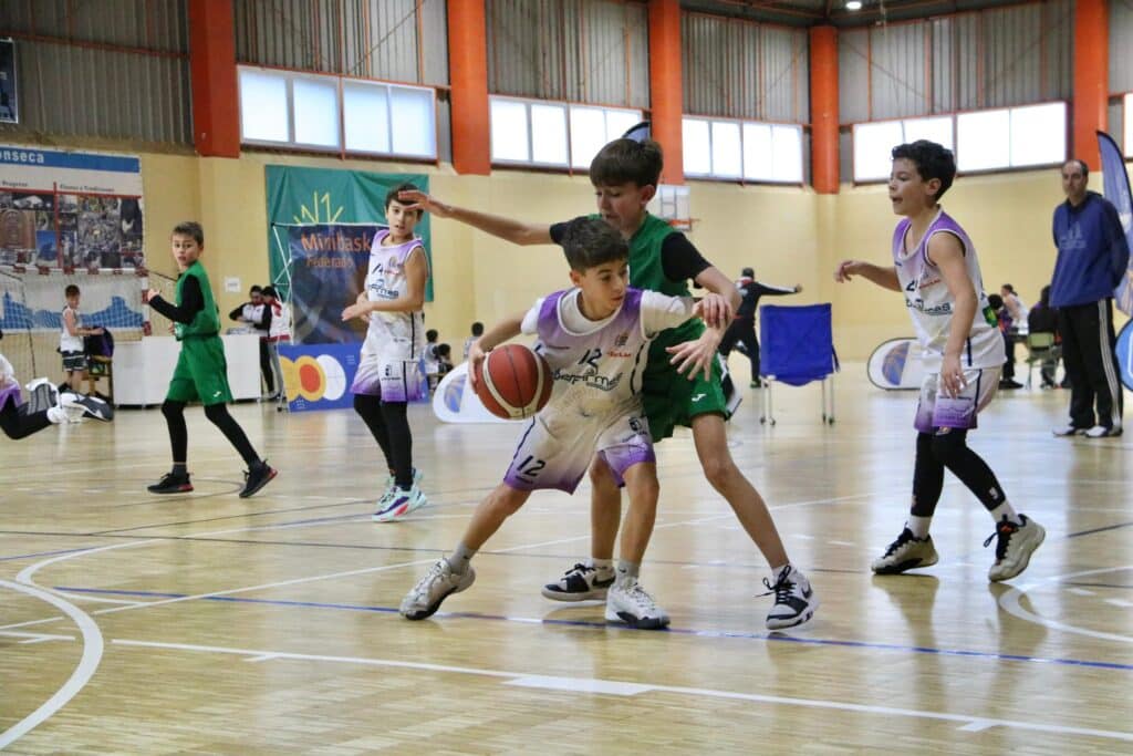 Gran Domingo de Baloncesto Mini 2024: Un Evento Simultáneo en Sonseca, Madrigueras y Alcázar de San Juan