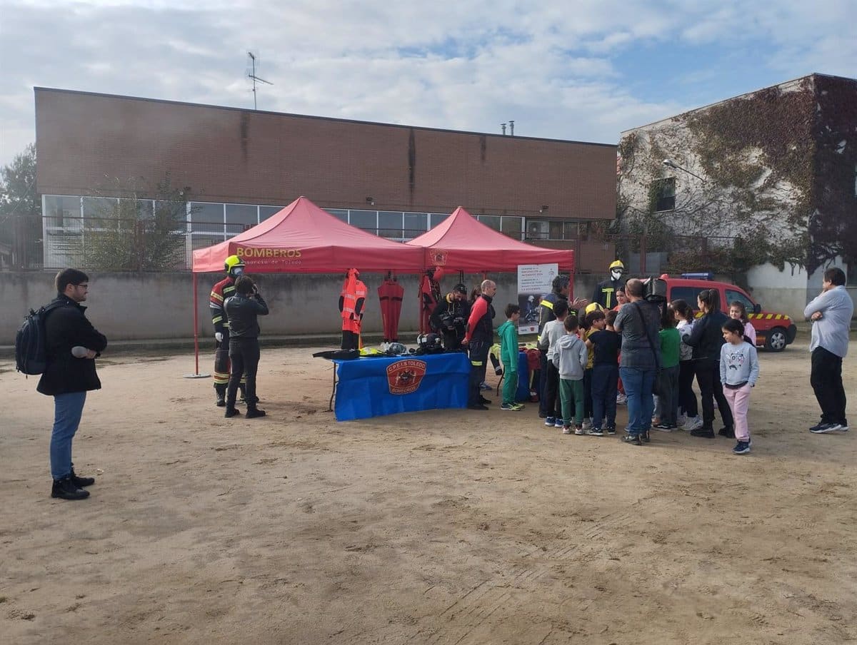 Más de 2.500 estudiantes de Toledo reciben formación en prevención de incendios gracias a la colaboración de la Diputación, Mapfre y el Consorcio de Bomberos.