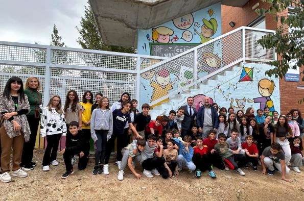 Más de 31,000 estudiantes de Toledo se registran en el Banco de Libros regional.