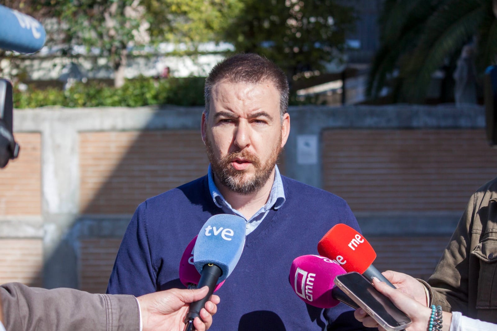 PSOE de Castilla-La Mancha: Sin solicitar la dimisión de Mazón, no tienen autoridad moral para opinar sobre la gestión en España.