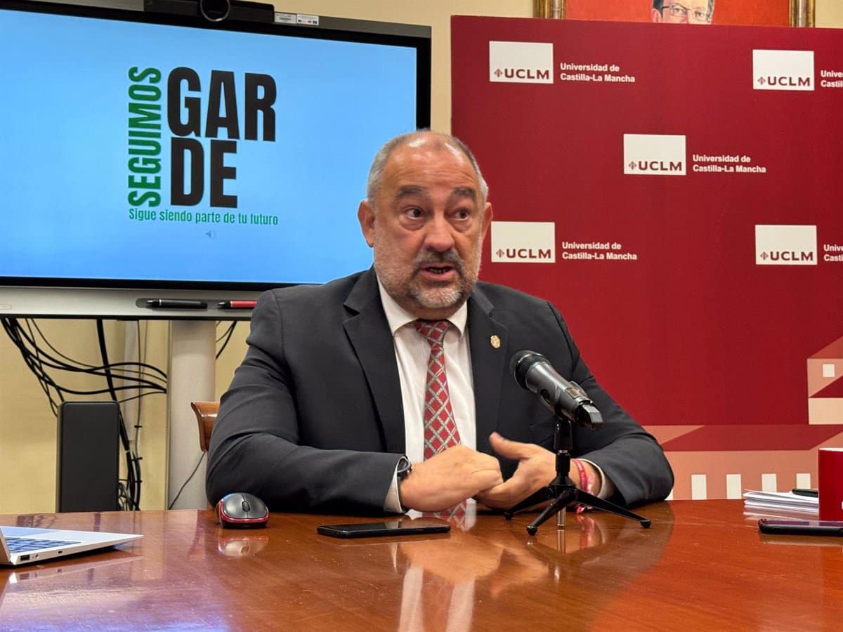 Propuestas de Garde para la UCLM: Recualificación de adultos, promoción de la educación pública y fortalecimiento territorial