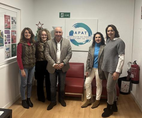 Colaboración del gobierno regional fomenta la contratación de 121 personas en Toledo.