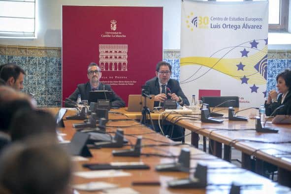 El Gobierno de Castilla-La Mancha avanza en la implementación de tecnología para garantizar servicios públicos equitativos.